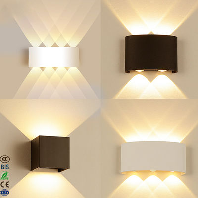 8W LED Indoor Wall Light con design moderno e temperatura del colore 3000K/4000K/6500K