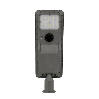 Lampade stradali a energia solare di design moderno con resistenza all'acqua IP66 e angolo opzionale del fascio
