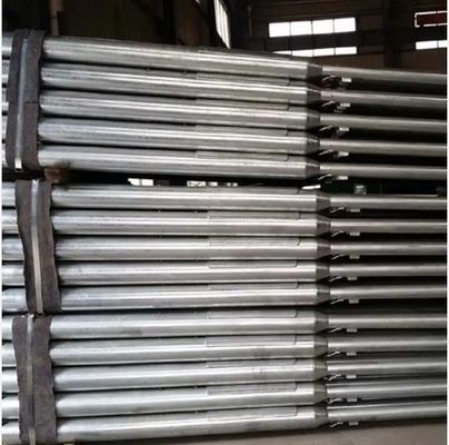 Guida all'installazione del lampione stradale con palo di alimentazione in acciaio a cintura centrale galvanizzato