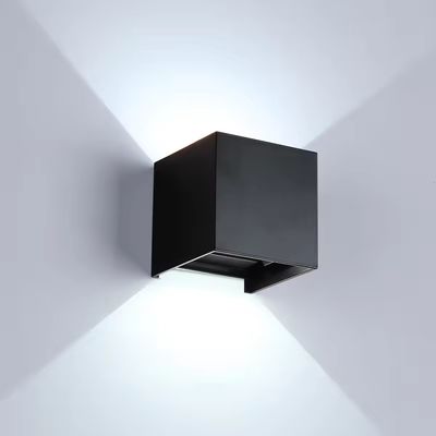 Indice di riproduzione del colore Ra 80 Moderna luce da parete esterna LED impermeabile IP65 Up Down Light